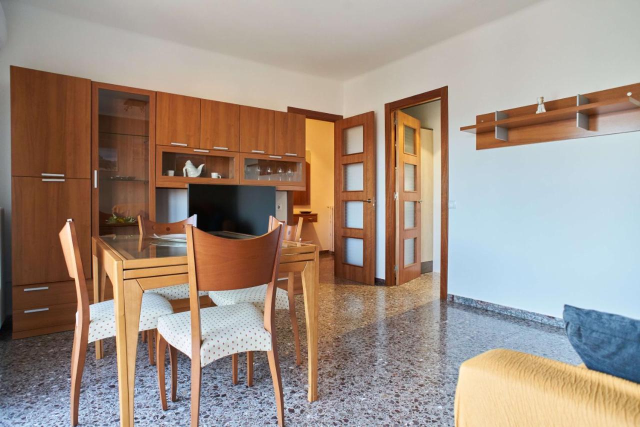 Manresa Apartamentos Turisticos Eksteriør bilde